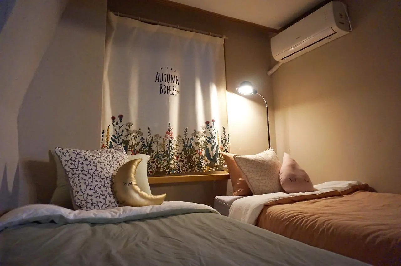 The One Hostel Hongdae In Seoul - Foreigner Only Südkorea